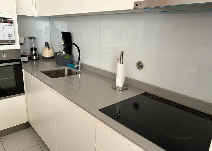 Moderno Frente Al Mar 아파트